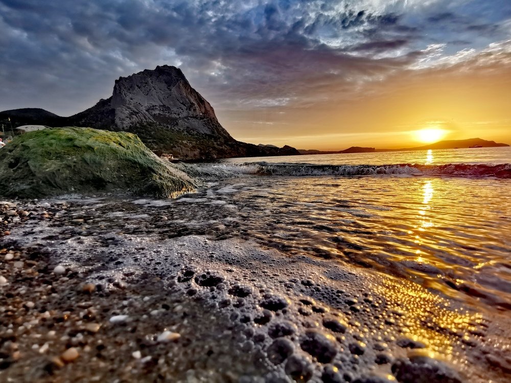 Восход над черным морем