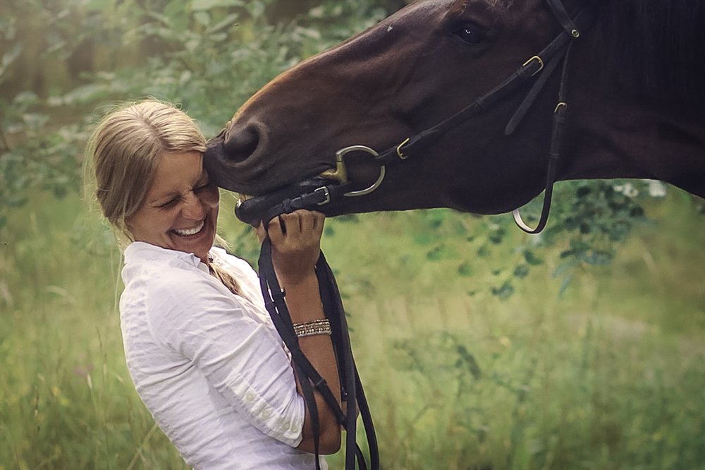 Sincere emotions from communicating with beloved pet.