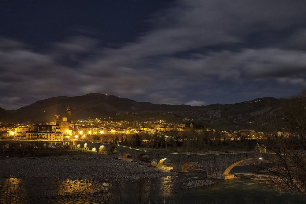 Bobbio (Piacenza) e il suo antico ponte