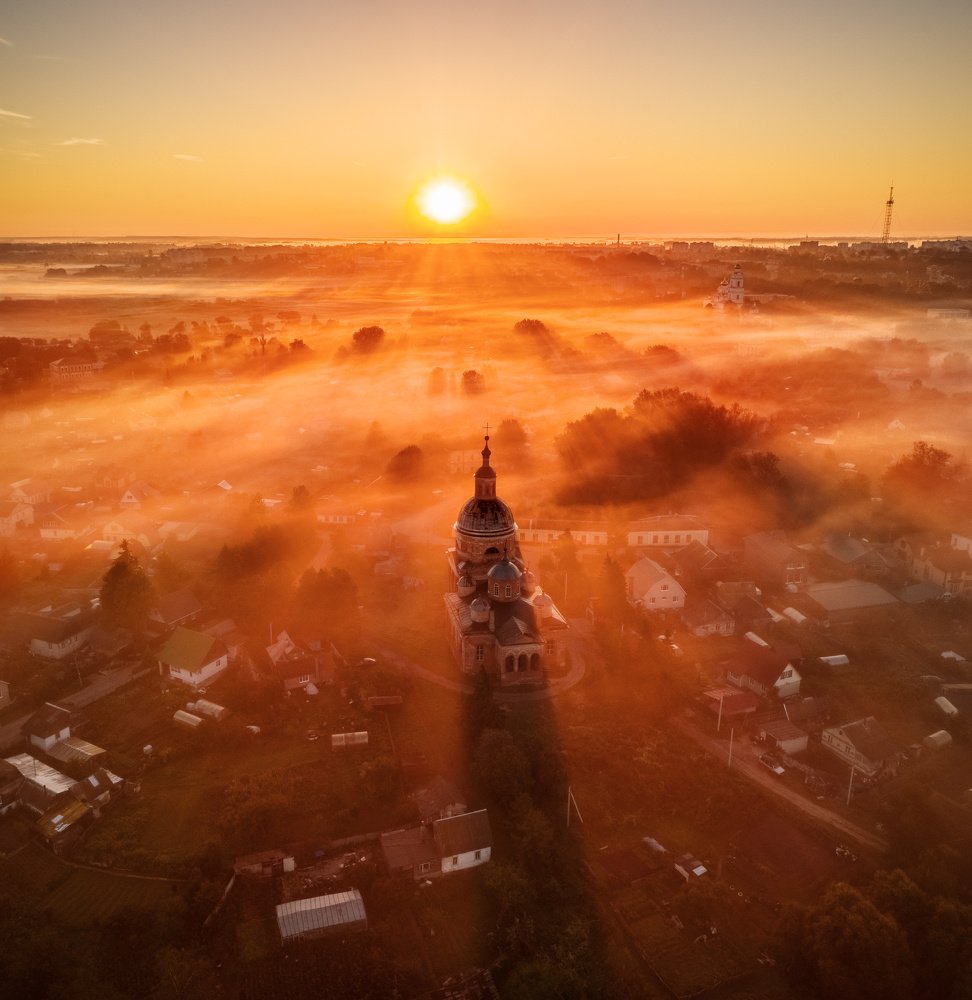 Foggy morning in the town of Vyazma, Russia.