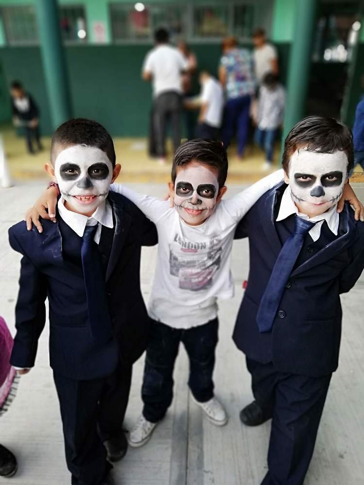 Amigos hasta la muerte