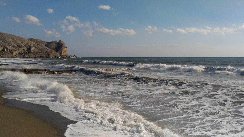 Весеннее  море