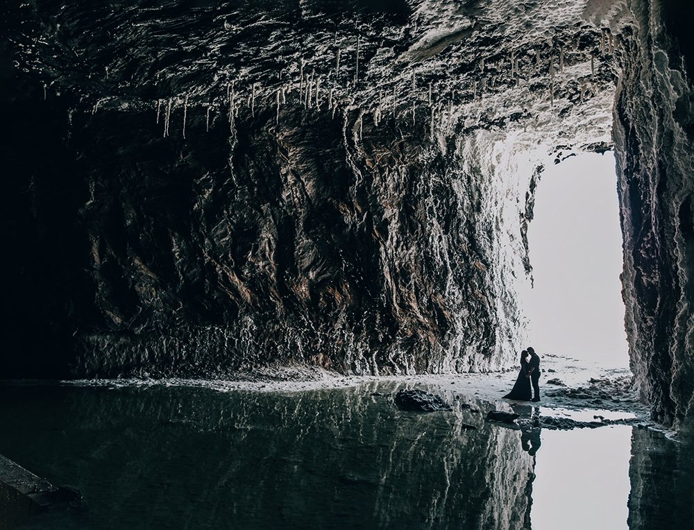 Photograph by Amir Behzadi