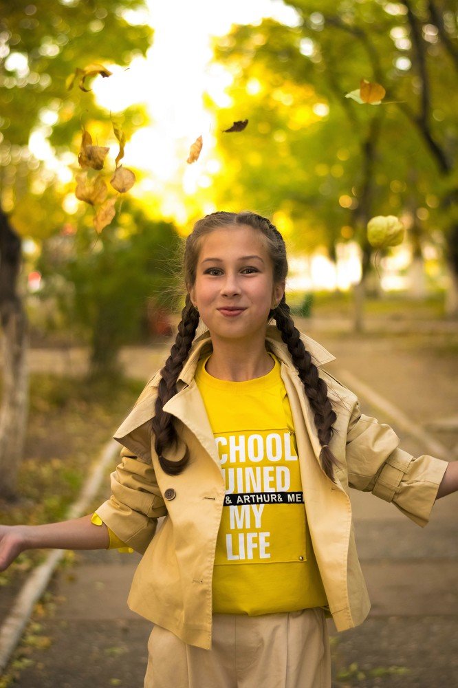 Листья кружат...