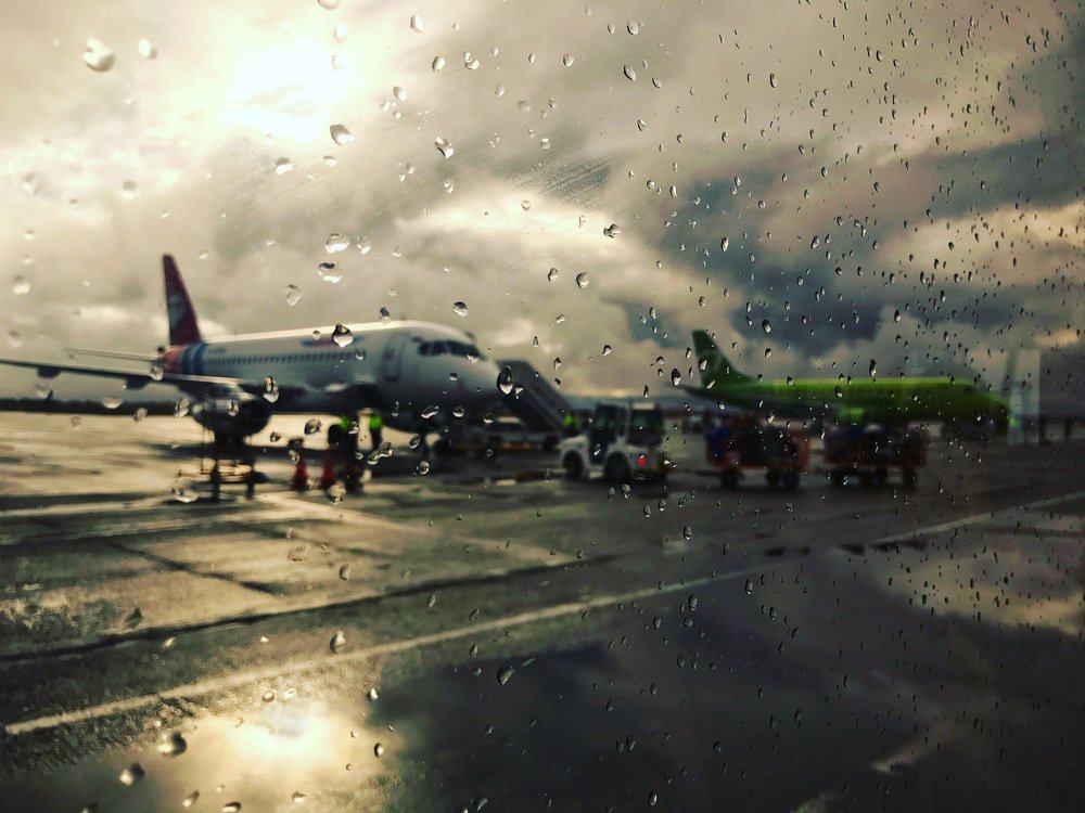 Дорога в дождь