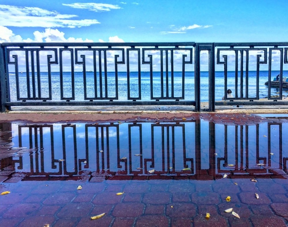 Набережная после дождя. Феодосия