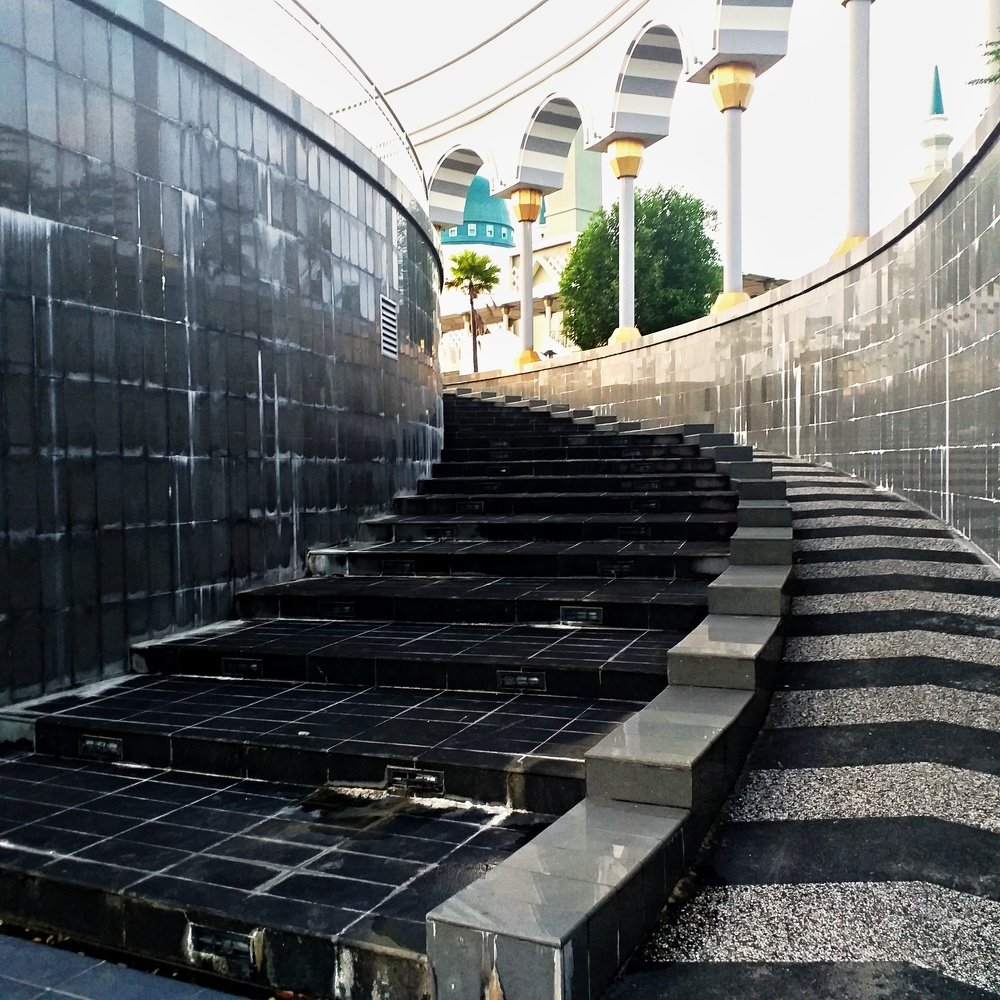 Photograph by har yono