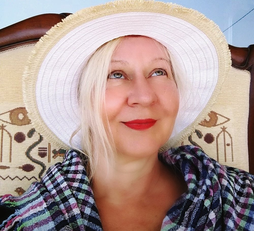 Photograph by Irina Karabulut