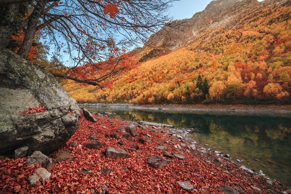 Краски Бадукских озёр