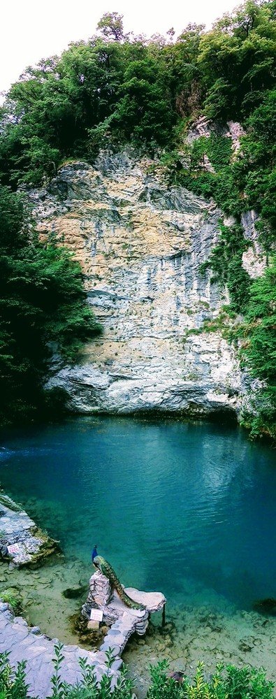 Голубое озеро