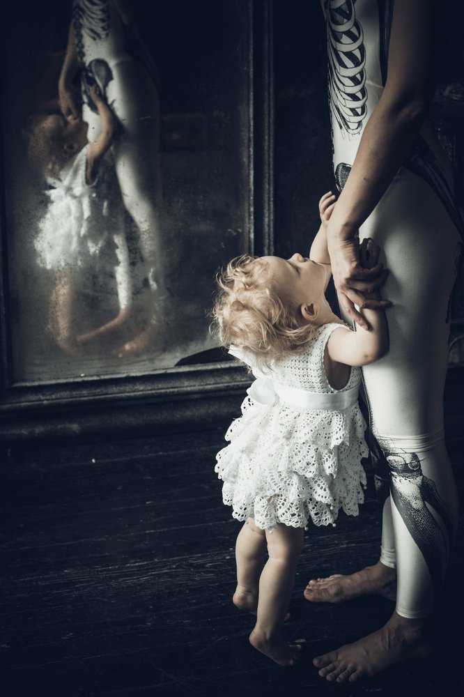 Холодная мать. Cold mother