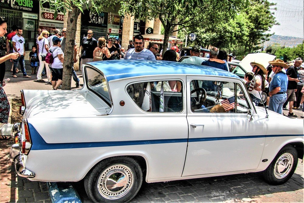 Photograph by Debbie Strauss