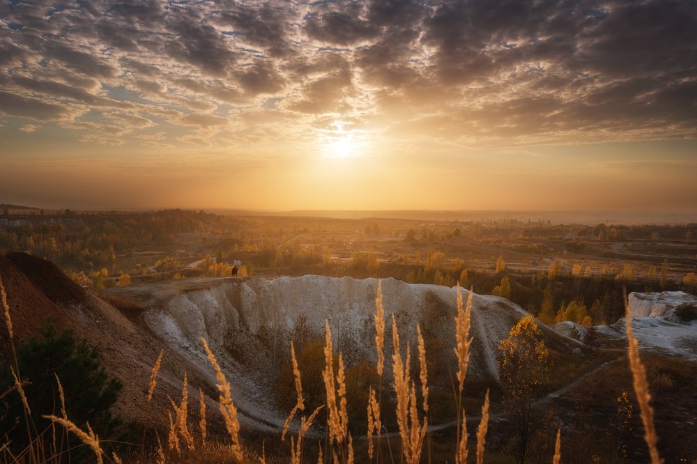 Осенний закат на меловых горах!