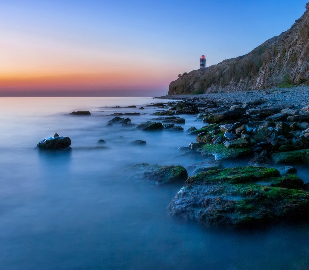 Указывая путь