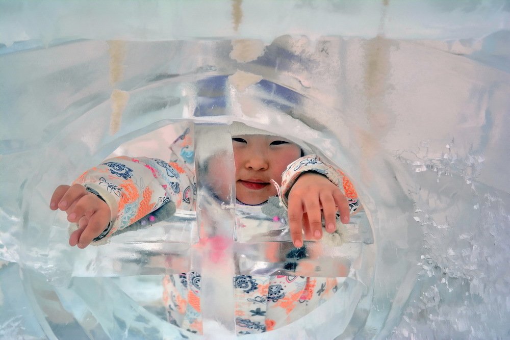 "Замуровали, демоны!"