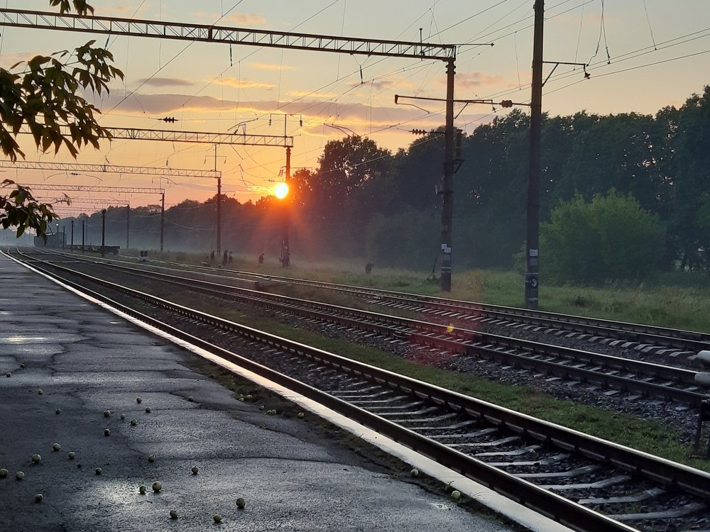Вечір на залізниці