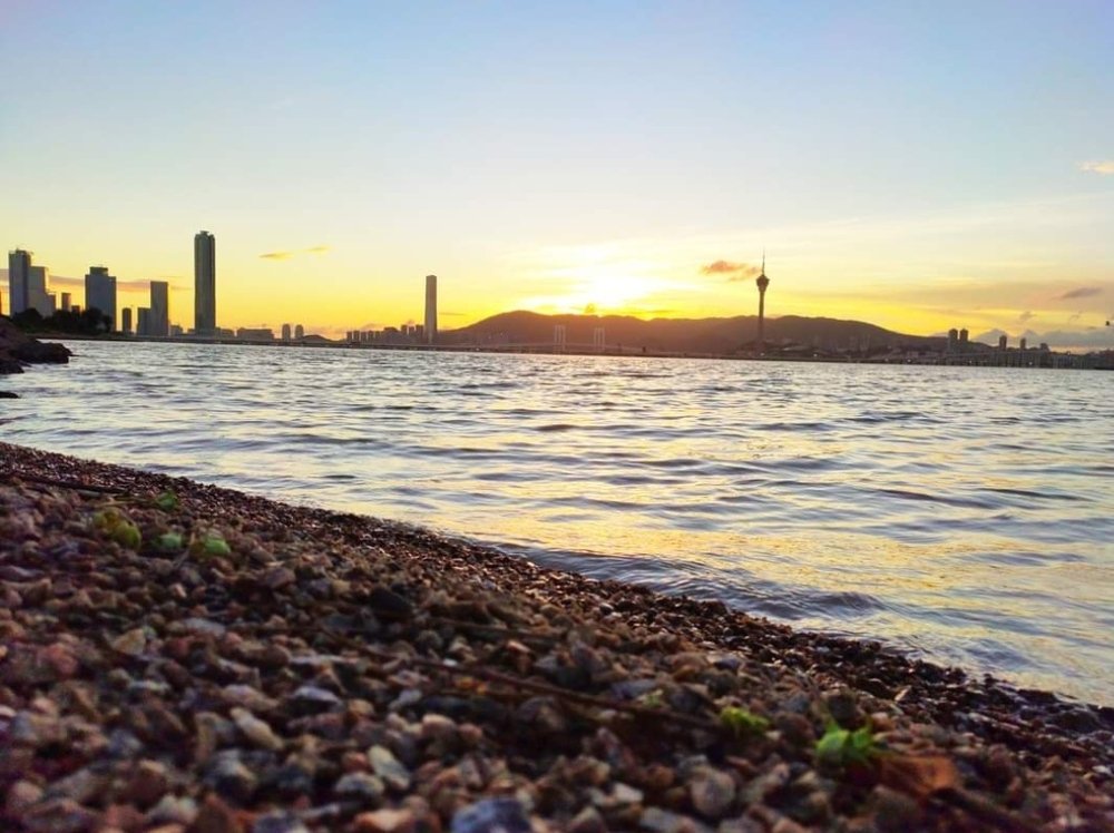 Photograph by Valdez Jonathan