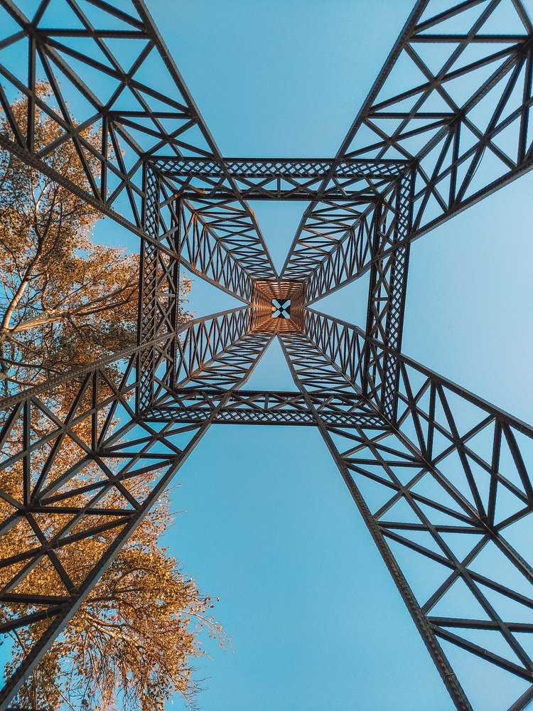 Взгляд снизу