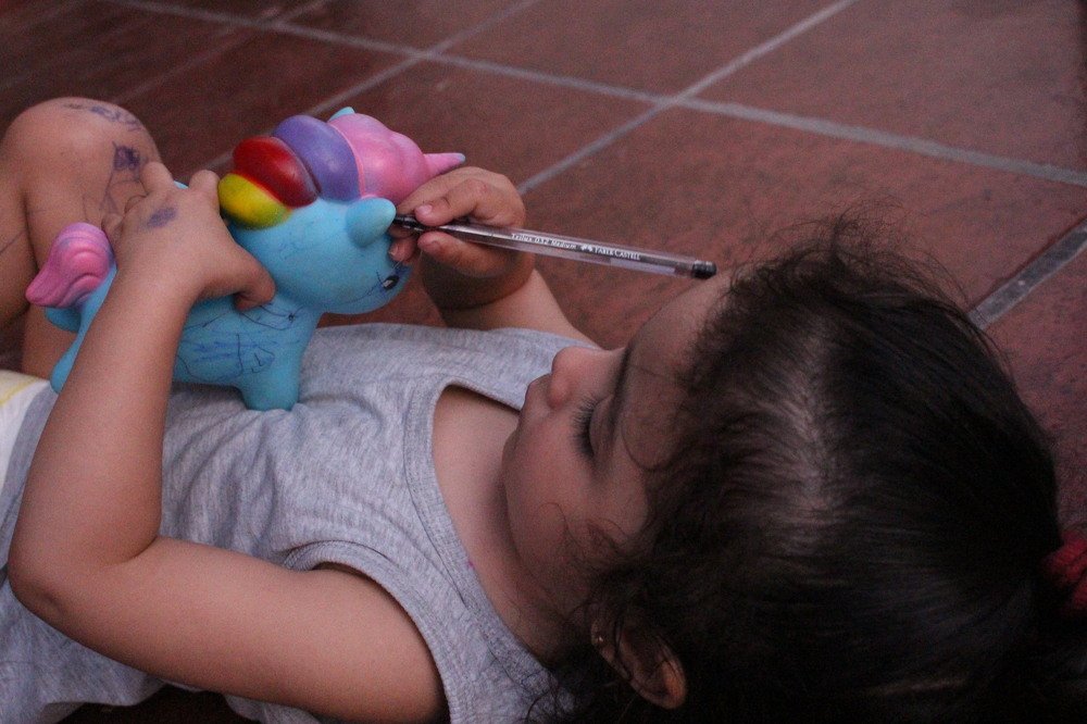 Paint a unicorn