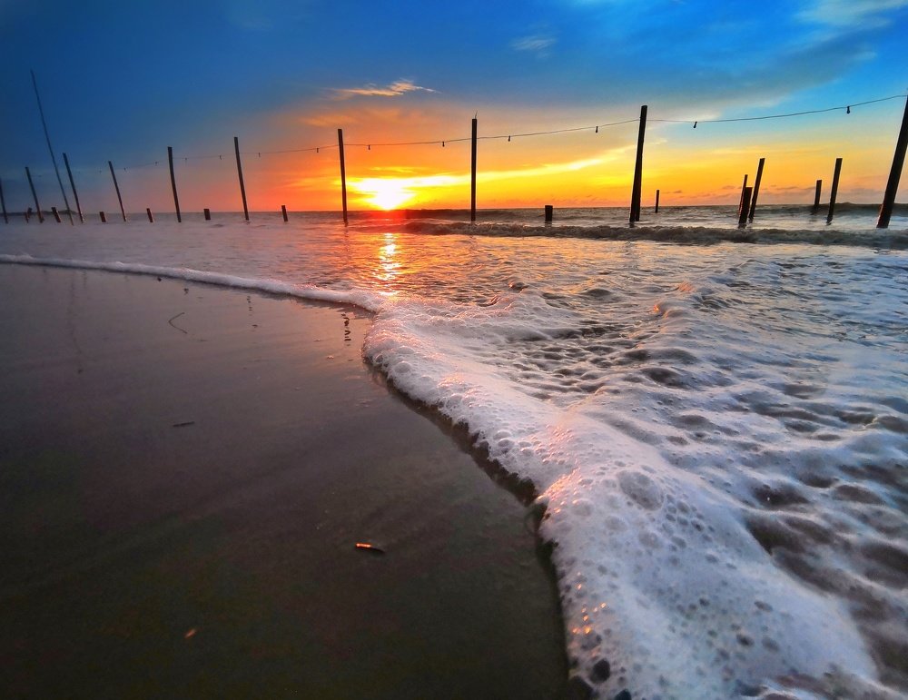 Photograph by Spawi Safwan