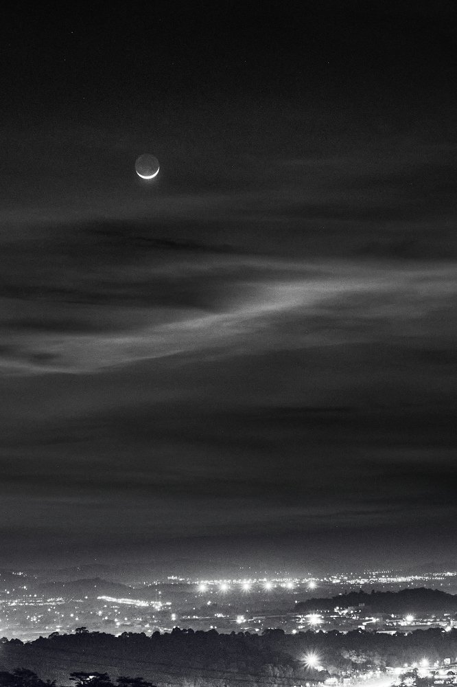 cresent moon of damansara