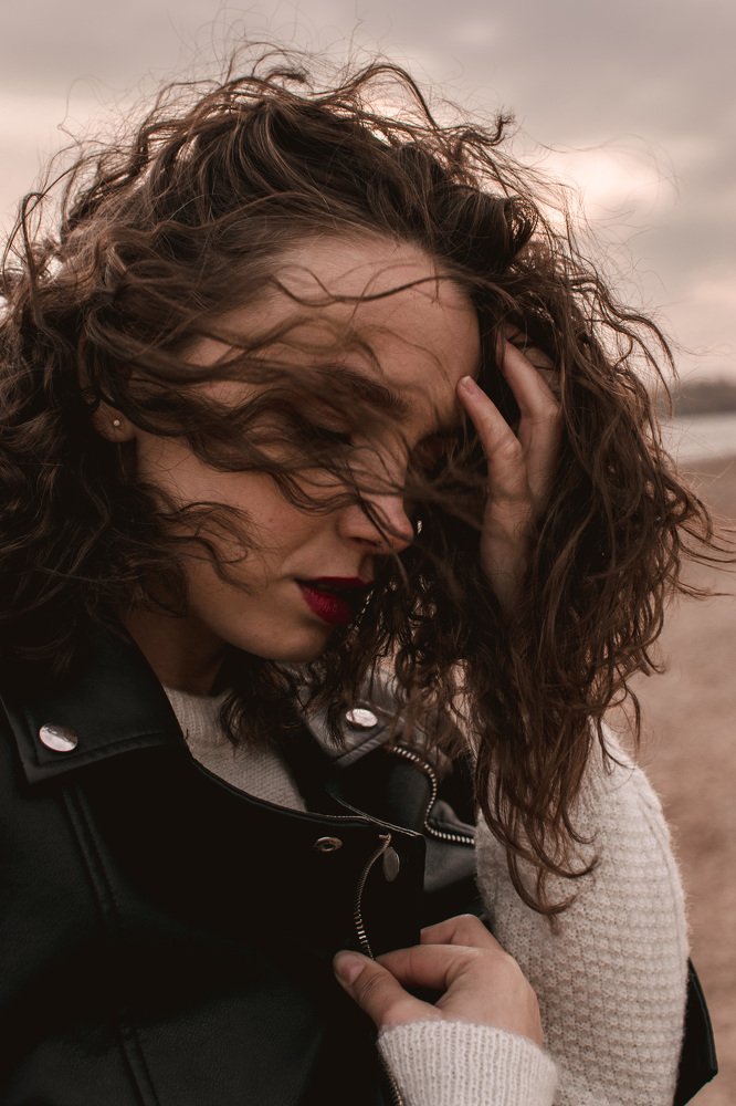 the girl and the wind