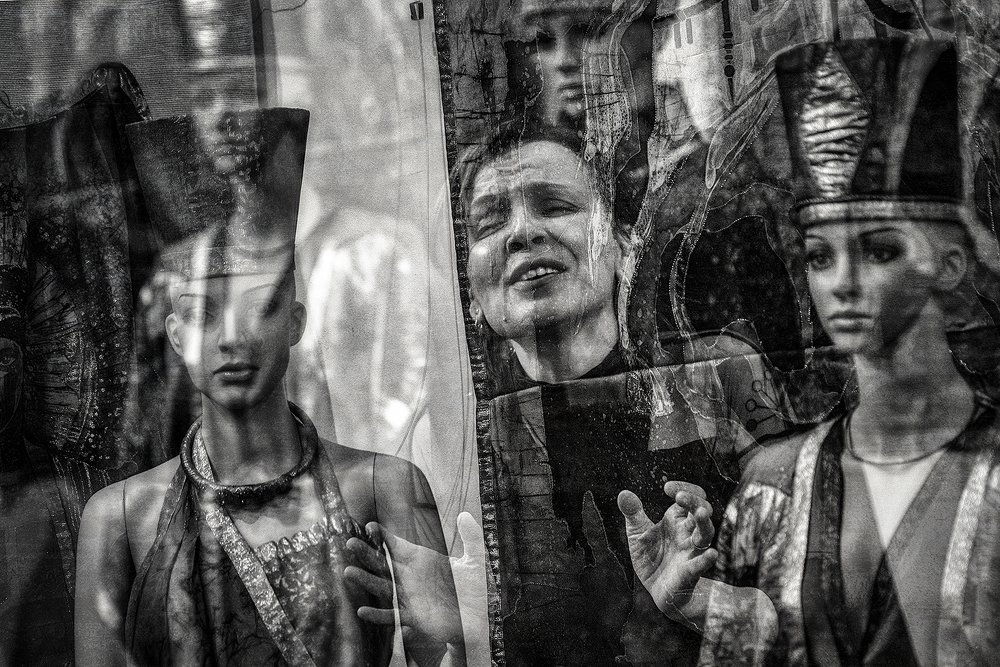 Зазеркалье.