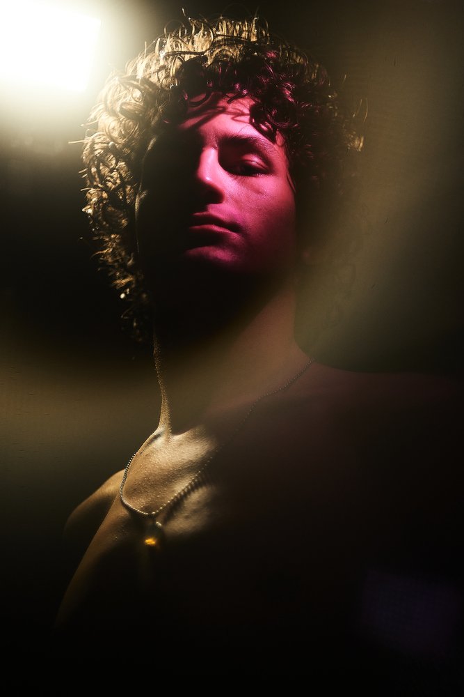 Photograph by Edison Lucas