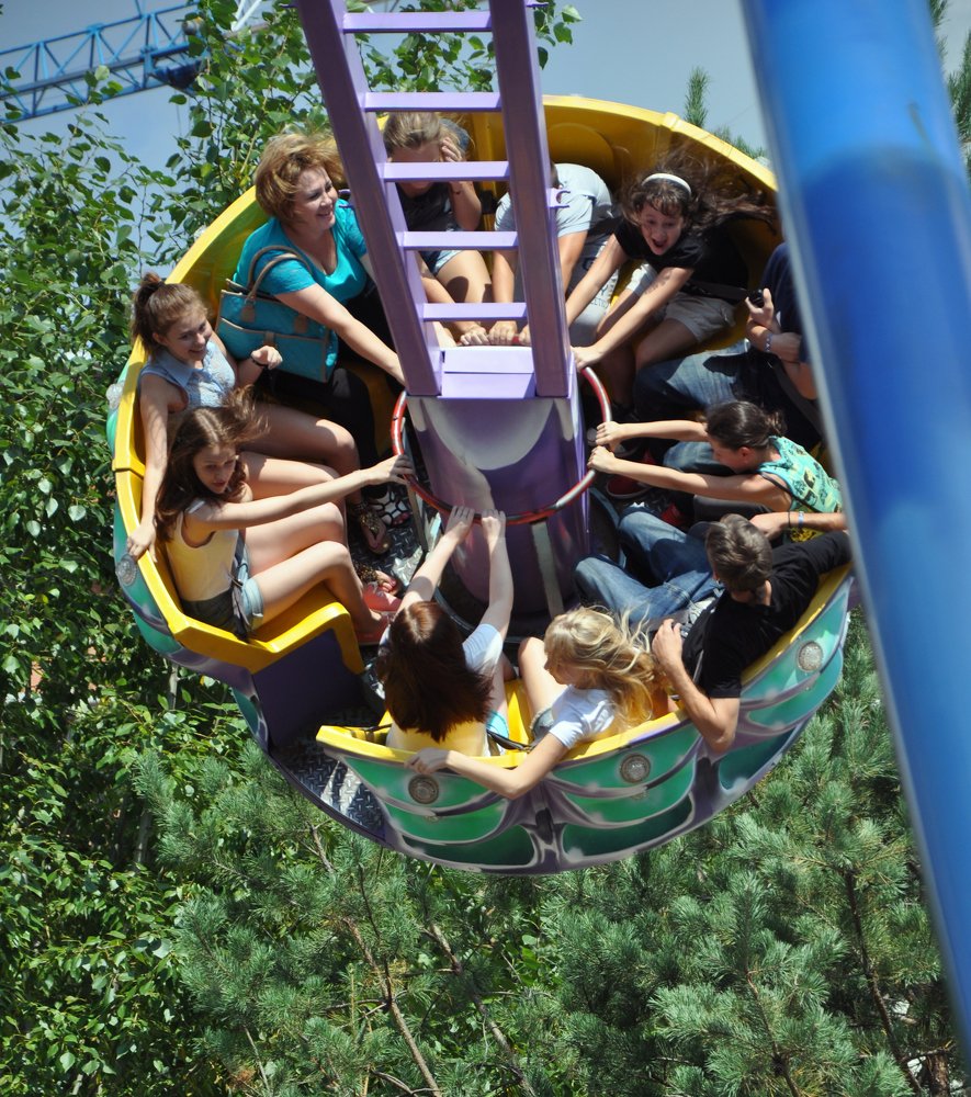 Страшно - Весело