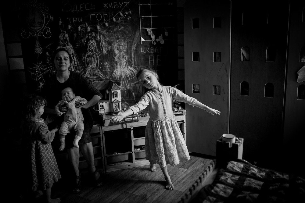 Photograph by Daria Klykova