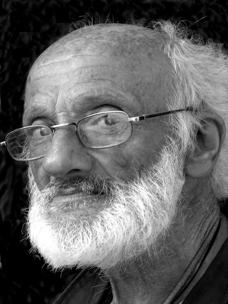 Photograph by Cesar Lorenzano