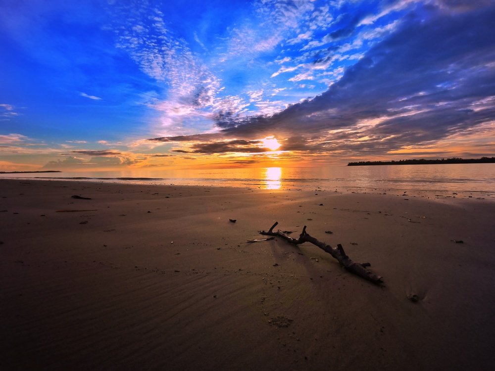 Photograph by Spawi Safwan