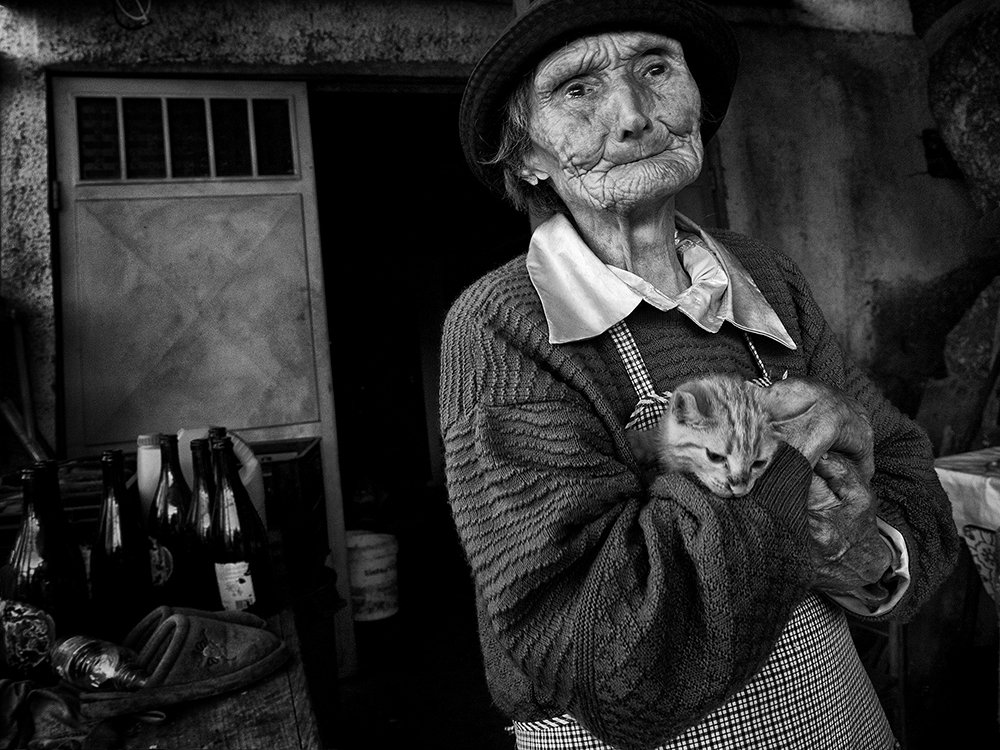 Photograph by Carlos Lopes Franco