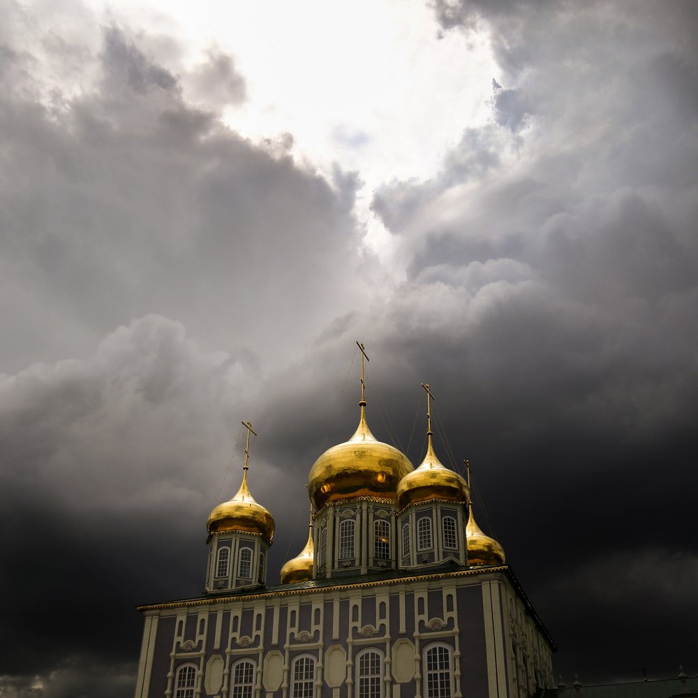 Гроза.