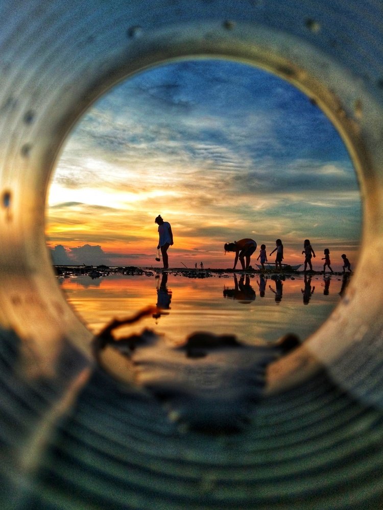 Photograph by Dave roi Camacho