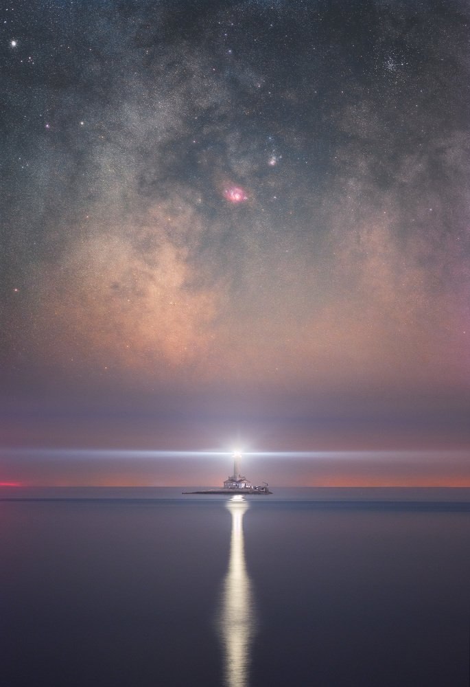 Lighthouse beneath a faraway lagoon