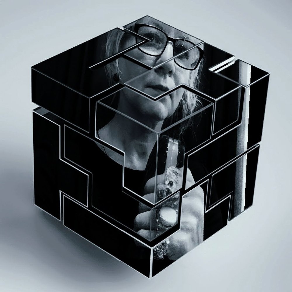 Photograph by Irina Karabulut