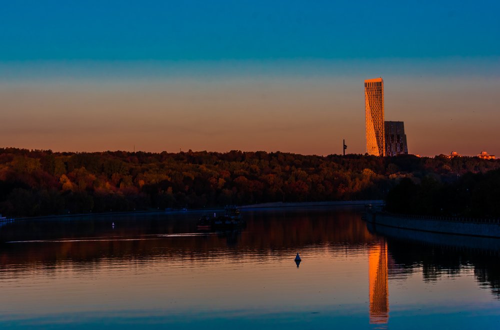 Photograph by Romsha Golos