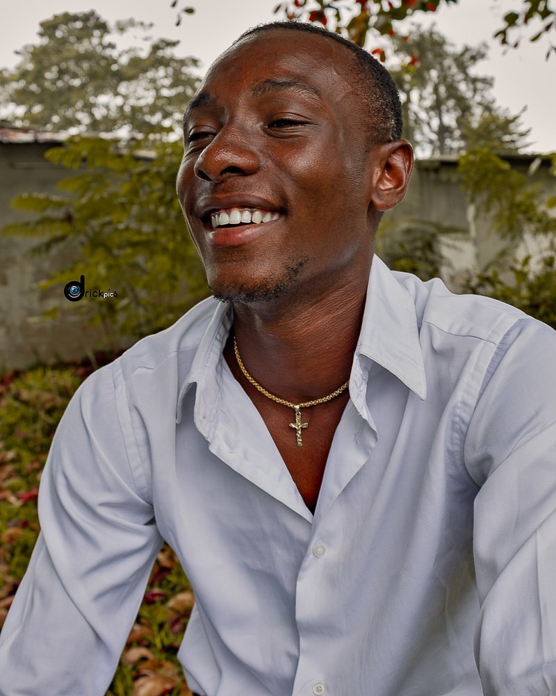 Photograph by Sery Ange Chris Cédric Tcheraud