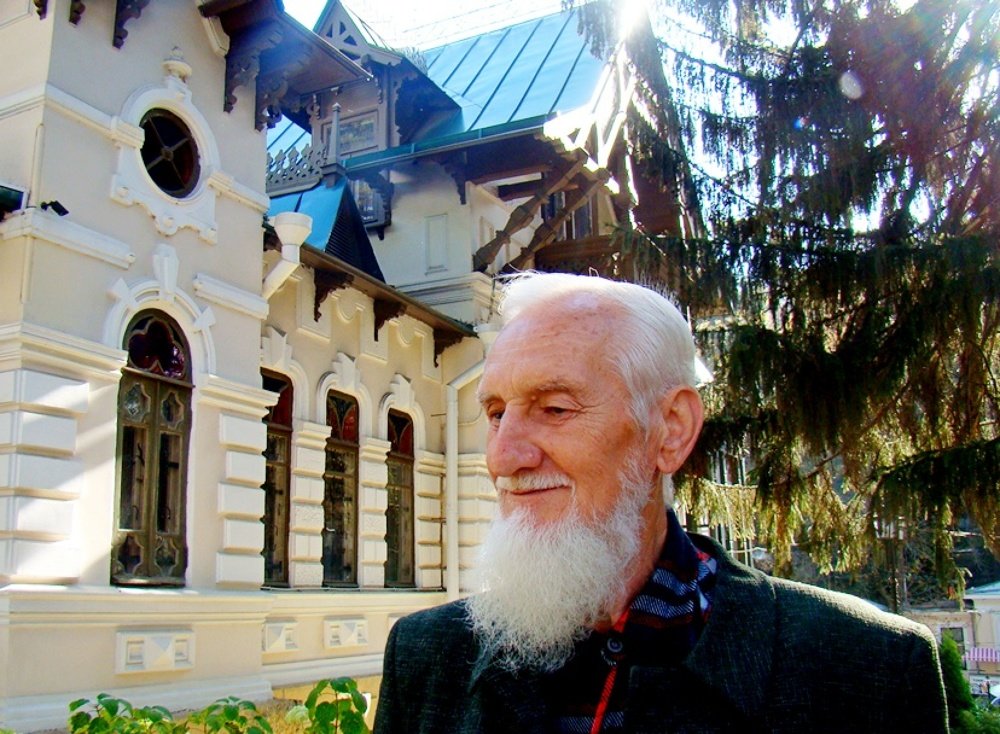 Photograph by Евгений Бригиневич - Снежин