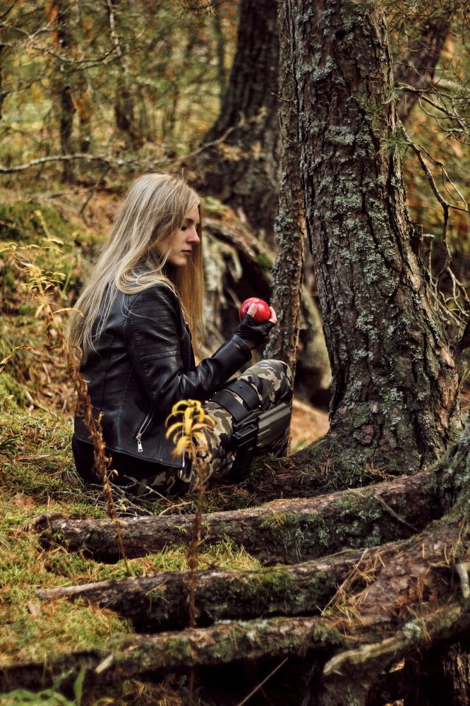 Photograph by Leeloo