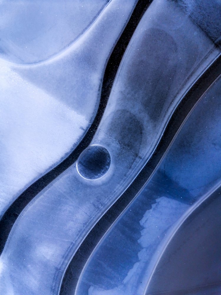 Абстракции замерзших луж