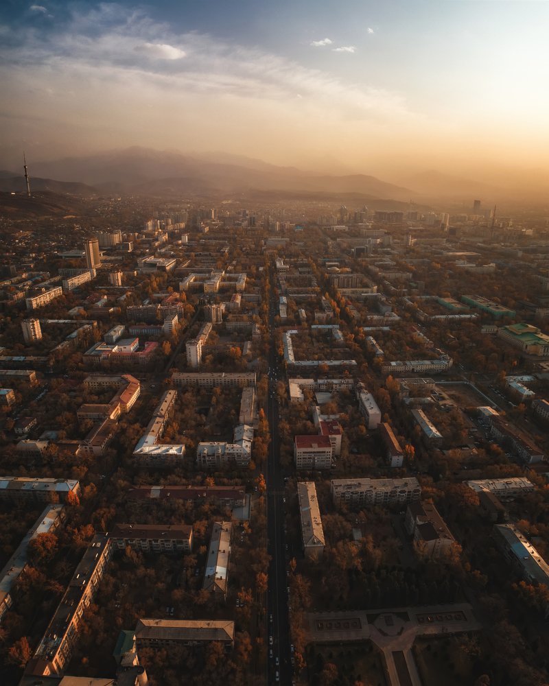 Закат в Алматы