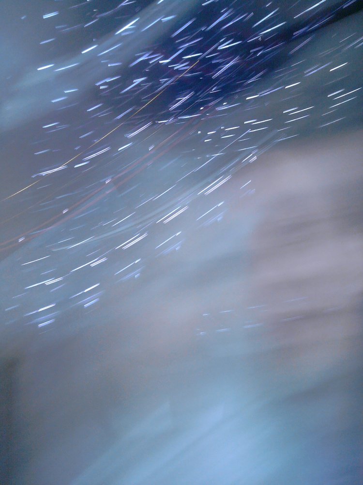 Летел и таял...