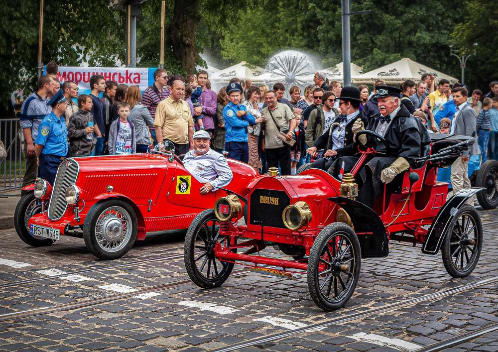 Photograph by Yevheniy Mokin