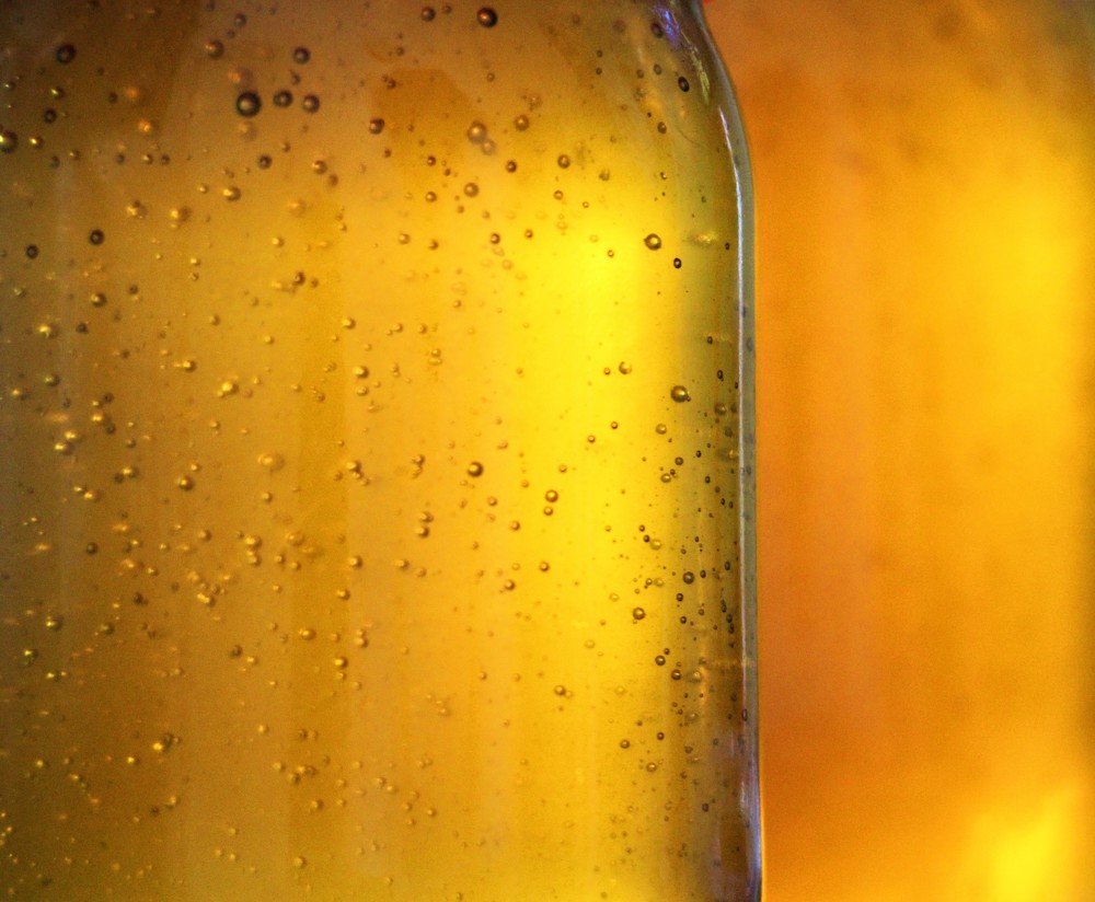 Медовый янтарь