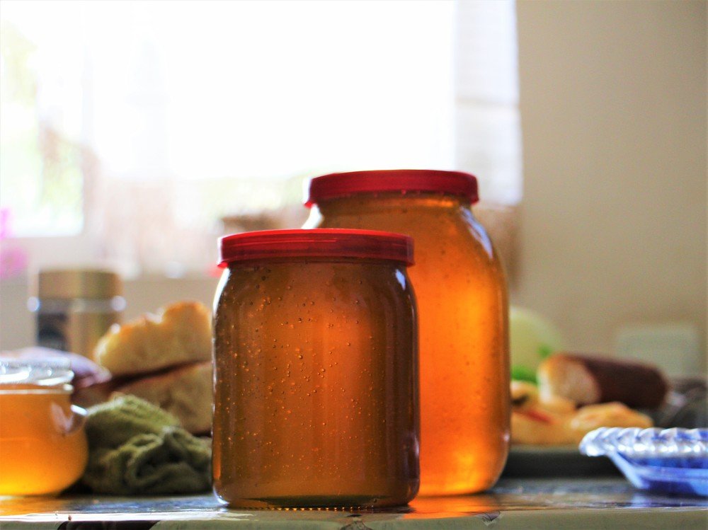 Медовый янтарь