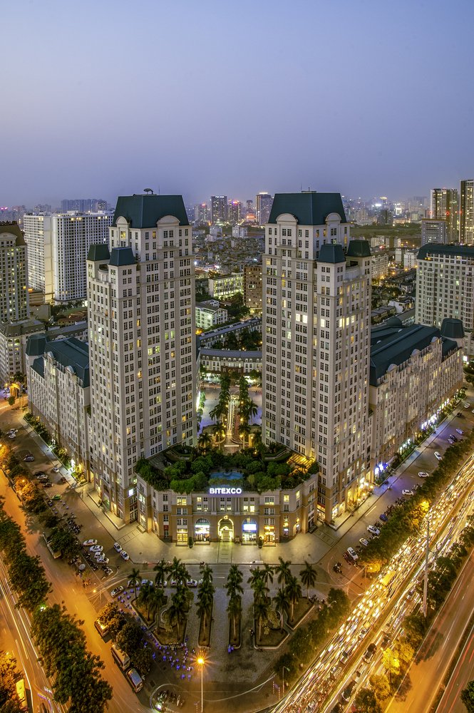 Photograph by Hoàng Hiếu