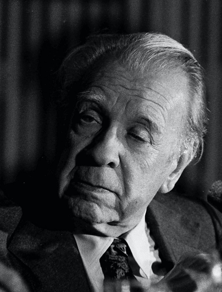 Photograph by Cesar Lorenzano