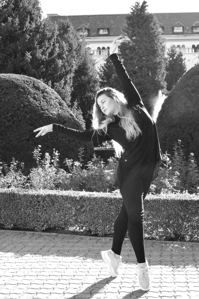 Photograph by Cristian Mirescu